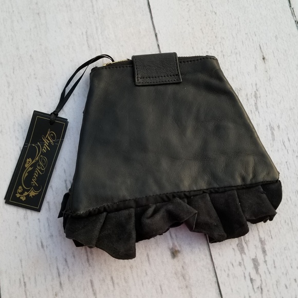 Lyla Black Ruffle Leather Clutch evening coin bag - Picture 2 of 5